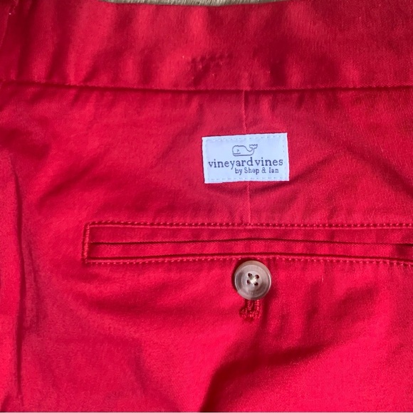 Vineyard Vines Red Flat Front Shorts with Whale Embroidery SZ 32 - Picture 6 of 10